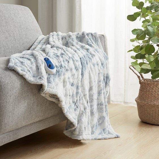 Zuri Oversized Faux Fur Heated Throw By Beautyrest