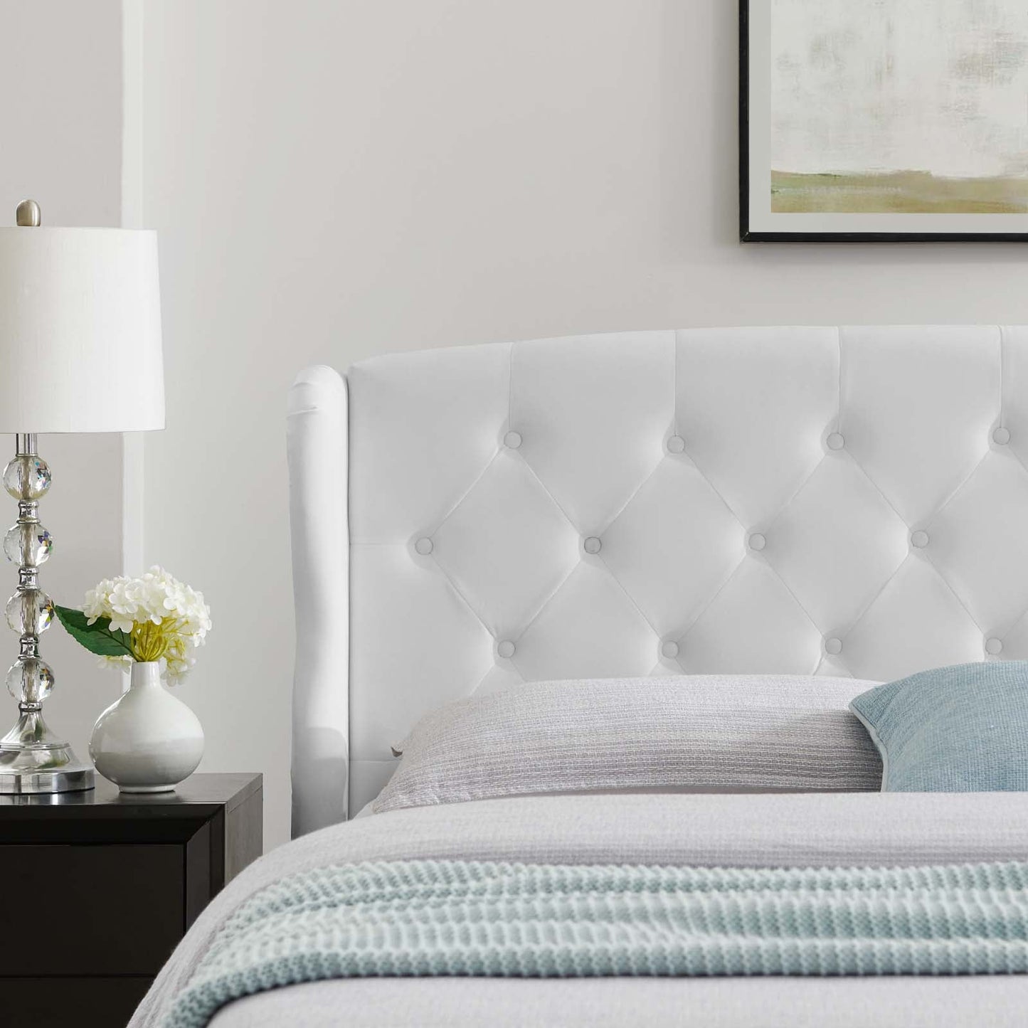 Penelope Queen Tufted Wingback Performance VelvetPlatform Bed