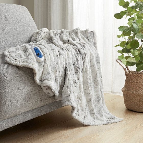 Zuri Oversized Faux Fur Heated Throw By Beautyrest