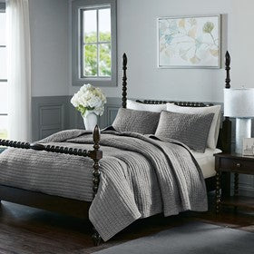 Serene 3 Piece Hand Quilted Cotton Quilt Set By Madison Park Signature