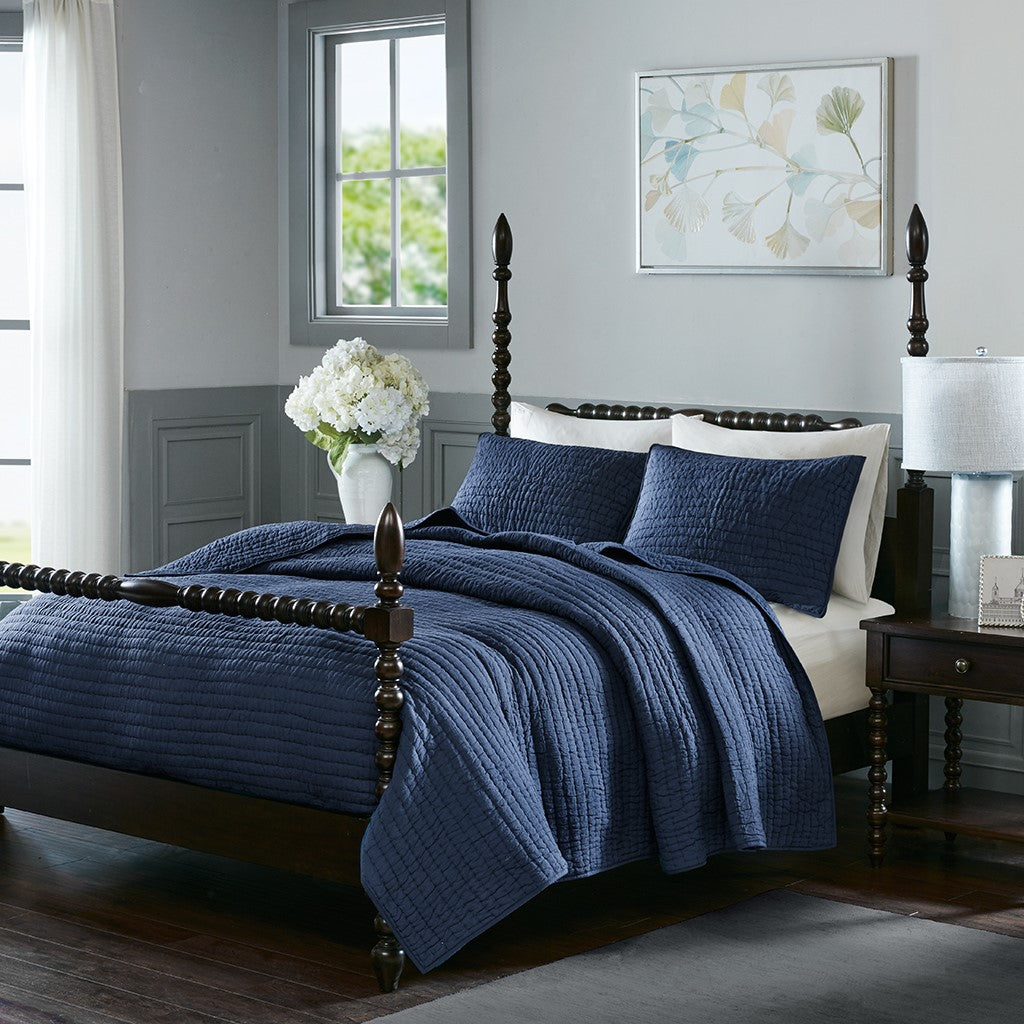 Madison Park Signature Serene 3 Piece Hand Quilted Cotton Quilt Set
