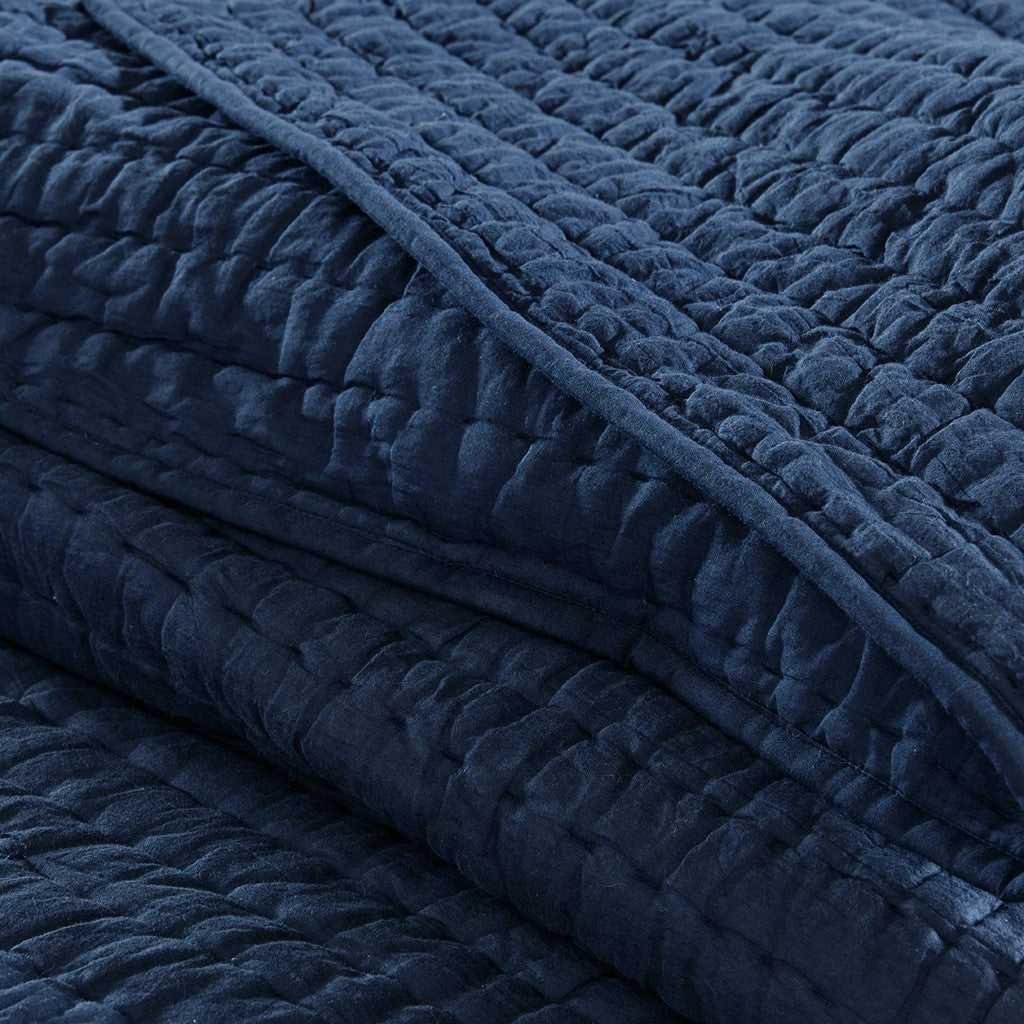 Madison Park Signature Serene 3 Piece Hand Quilted Cotton Quilt Set